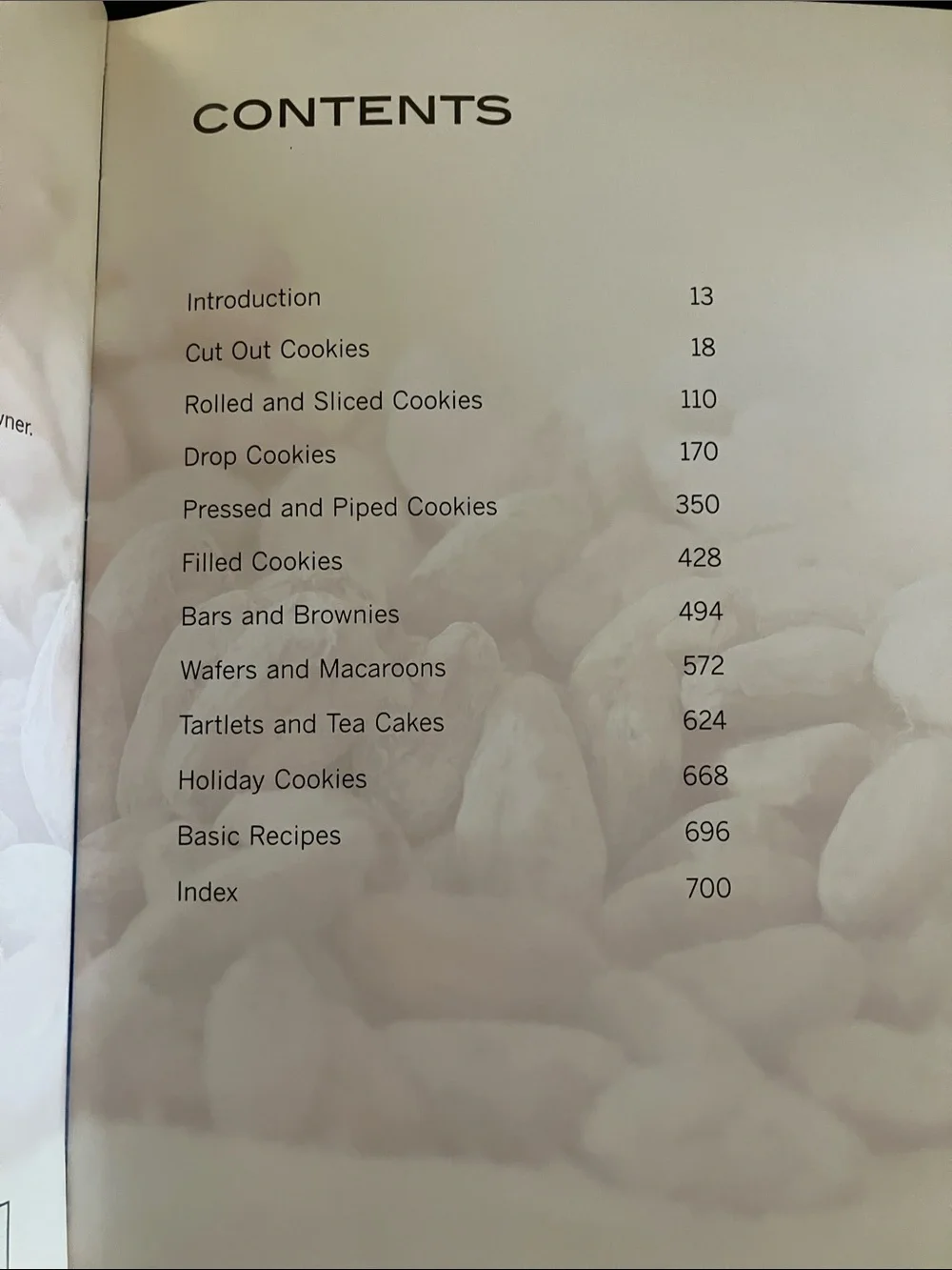 Golden Book of Cookies 2008 Hardcover Baking Cookbook Gilded Edges Bookmark